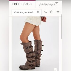 Tatum Over-The-Knee Boots
Shop All A.S.98

Size: 9
Color: Fondente